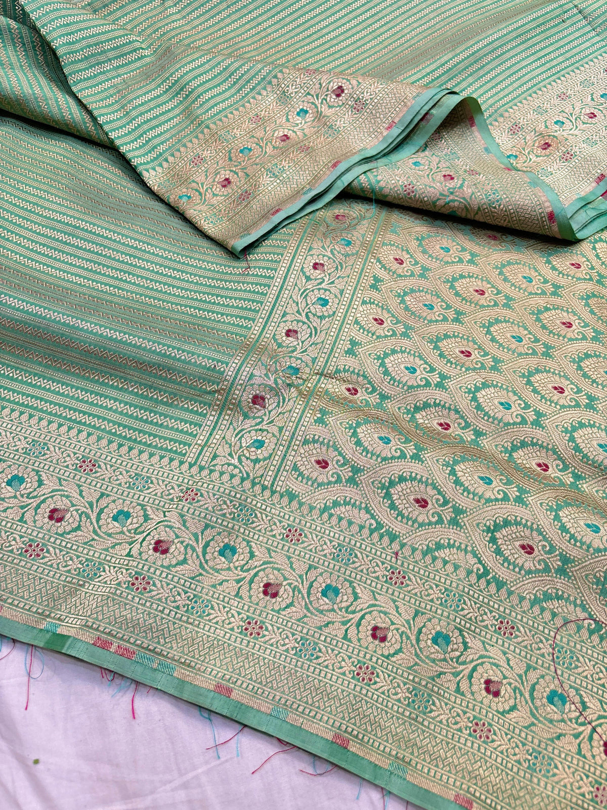 Pure Banaras Silk Saree with Luxurious Zari & Meenakari Weaving | Mint Green